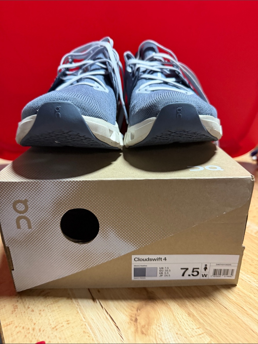 On Running Cloudswift 4 Women's Sneakers in Blue and White